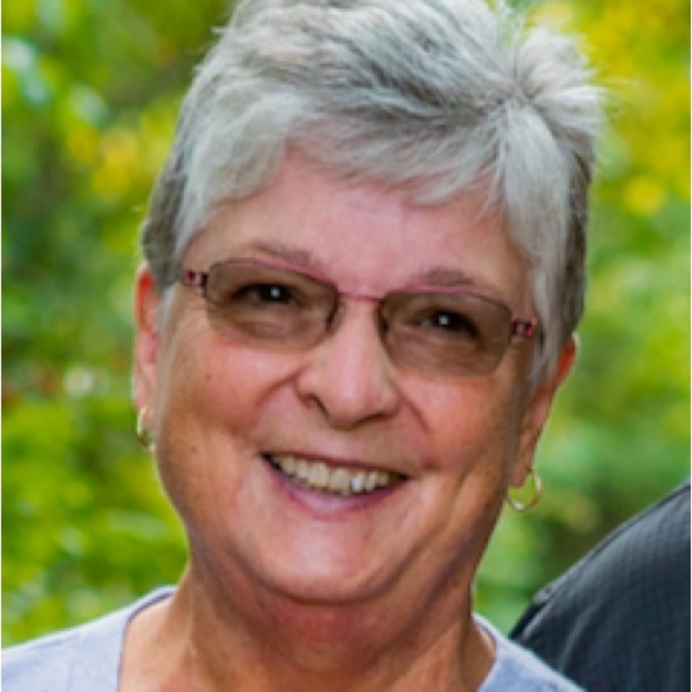 Meet your Posher, Janet